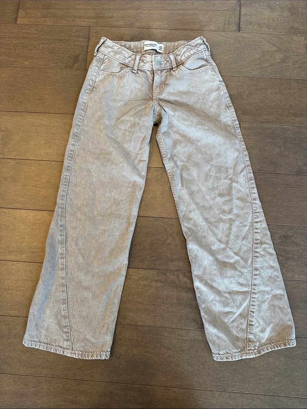 abercrombie kids light gray low rise baggy jeans